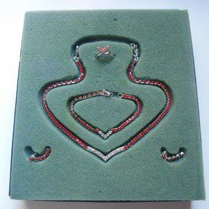 Vintage Rare 'Asfour' Diamond Red and Clear Crystal PbO 30% Choker Necklace Set